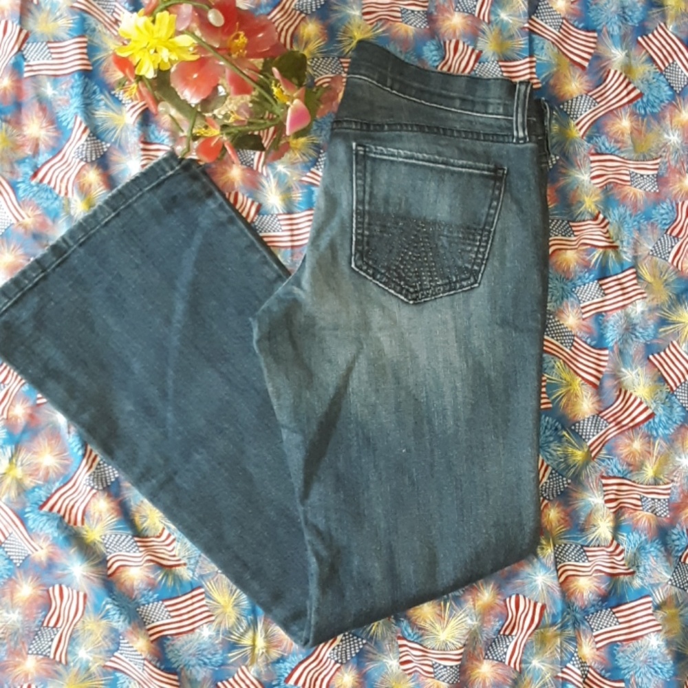 🆕️The Diva Jeans